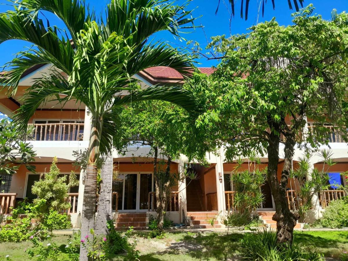 Blue Dolphin Hotel Malapascua Island ภายนอก รูปภาพ
